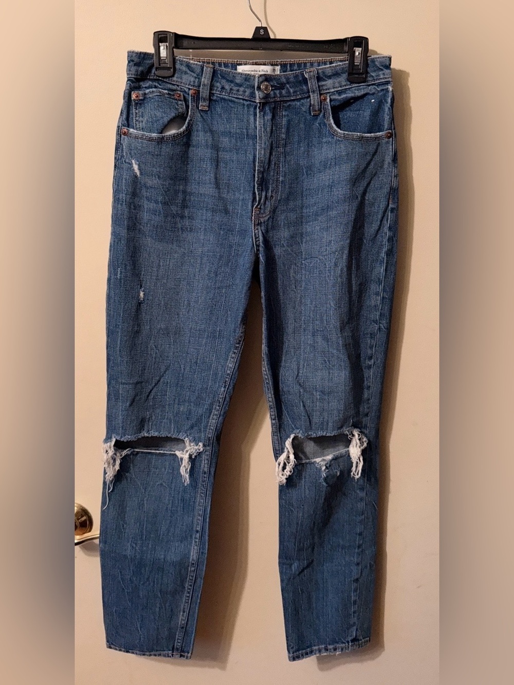 Abercrombie & Fitch The Skinny High Rise Distressed Jeans Women’s 8 Medium Wash